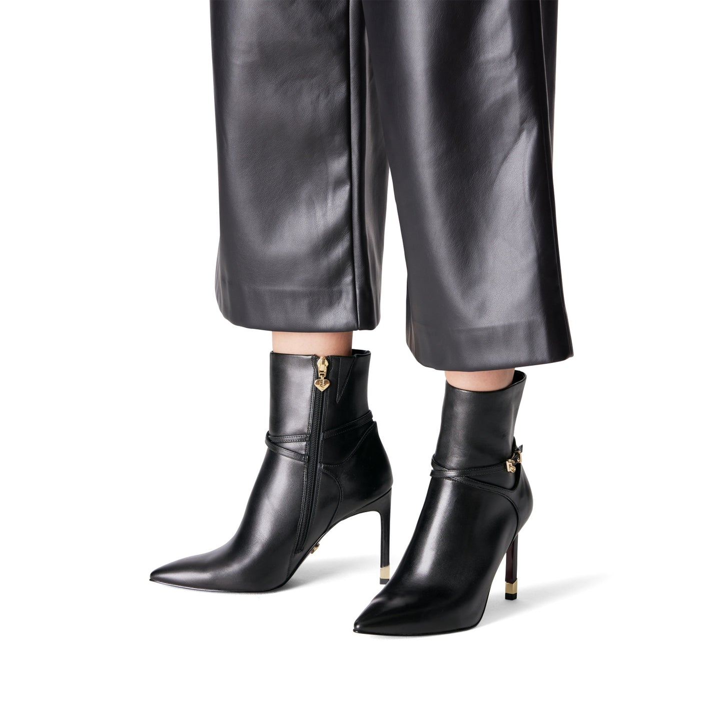 tamaris-troyes-bottine-noir-25304-43-001-2