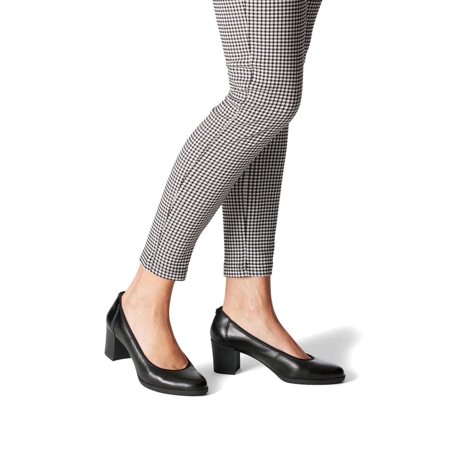 tamaris-troyes-escarpin-noir-22416-43-001-2